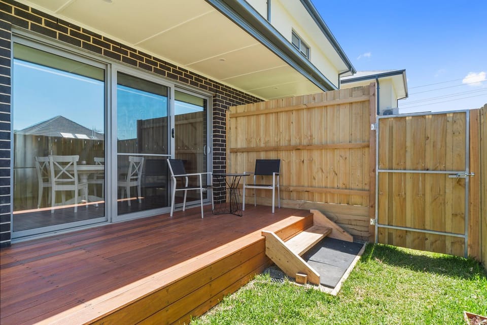 Rosewater Townhouses Dromana House in Dromana