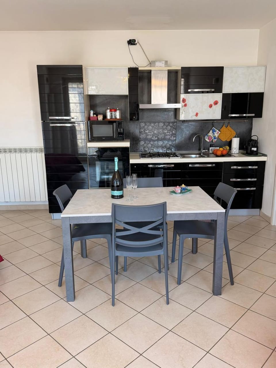Kitchen or kitchenette, Dining area, dishwasher, minibar, oven, pet friendly, stove, toaster