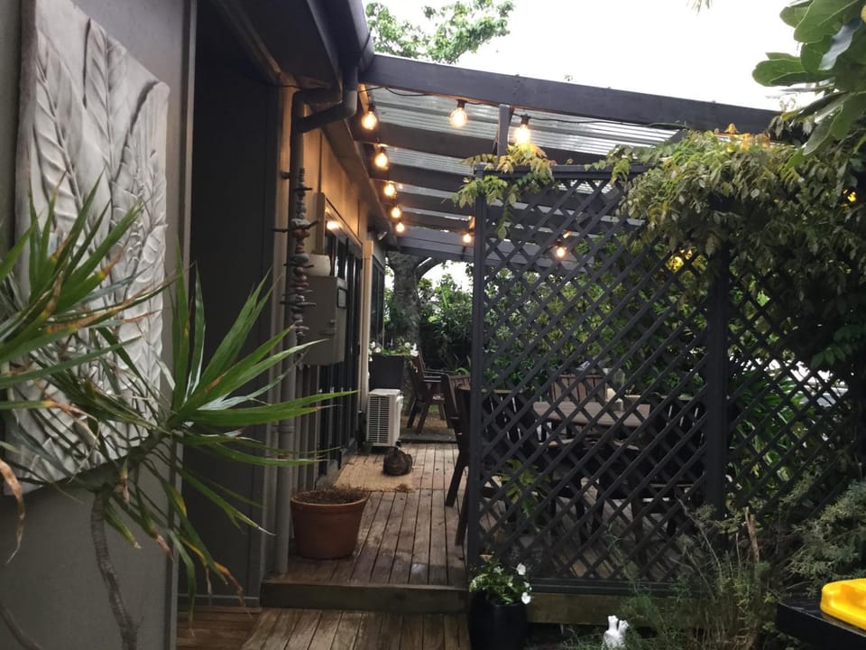 Estuary Retreat Whangamata Bed and Breakfast in Whangamatā