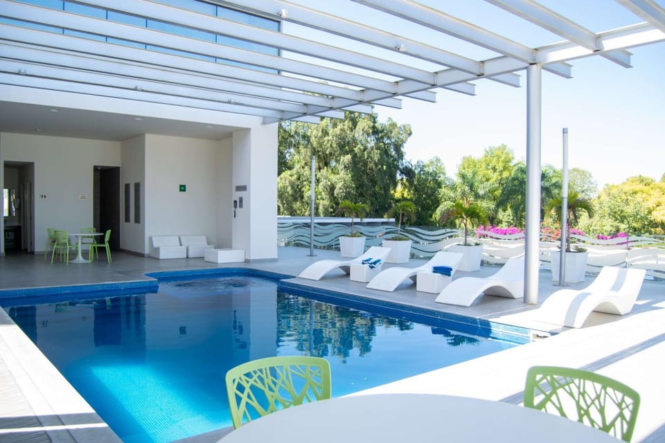 Pool view, Swimming pool