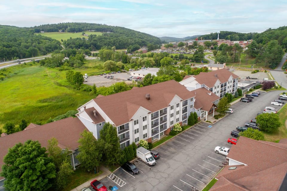 Property building, Parking