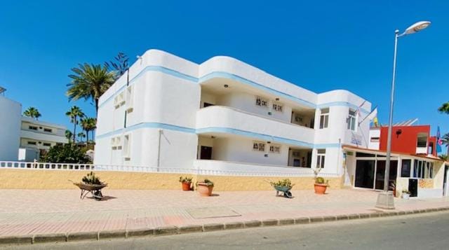 Property building, Street view