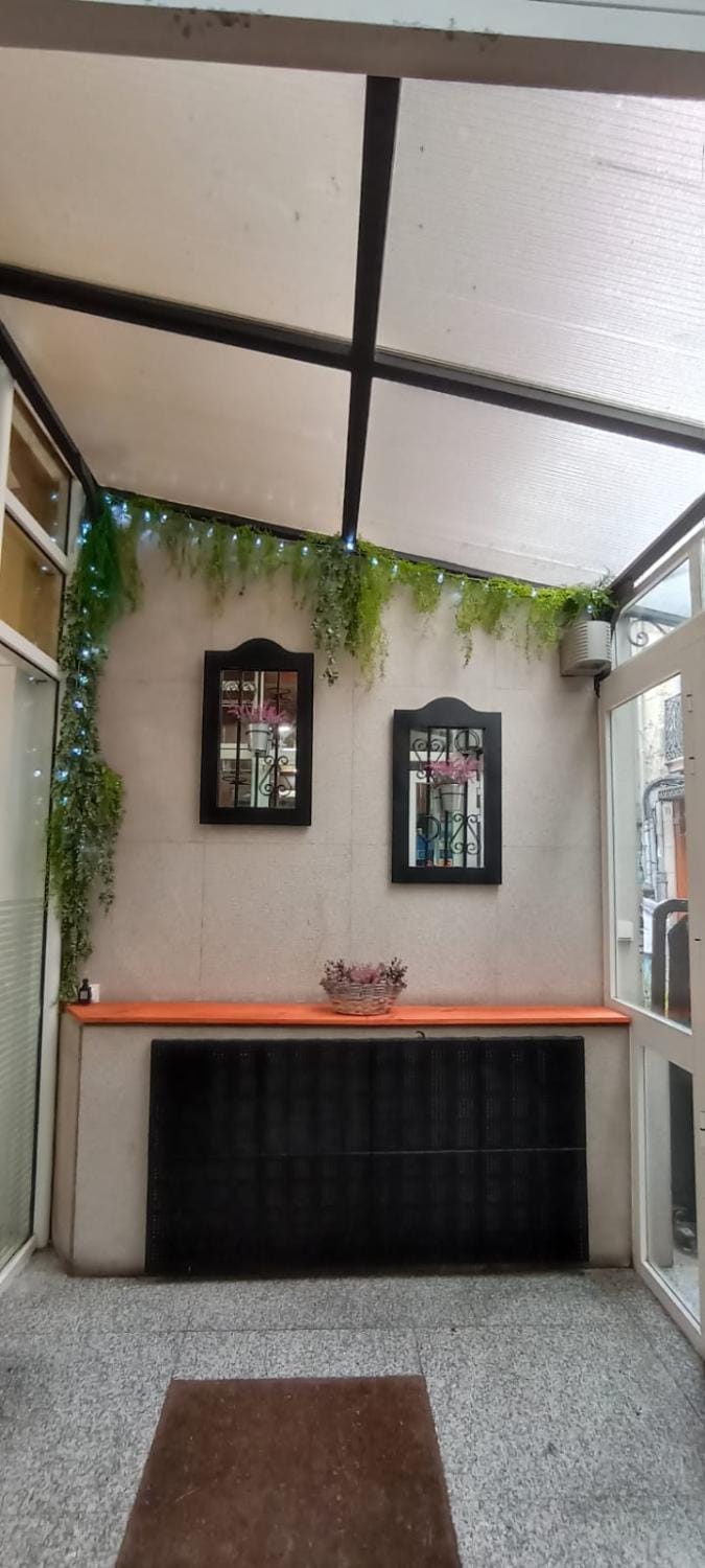 Hostal Linar Bed and Breakfast in A Coruna