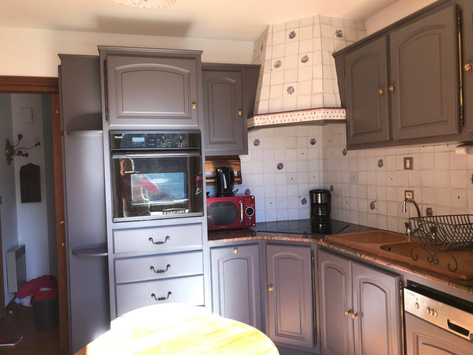 Kitchen or kitchenette, Other
