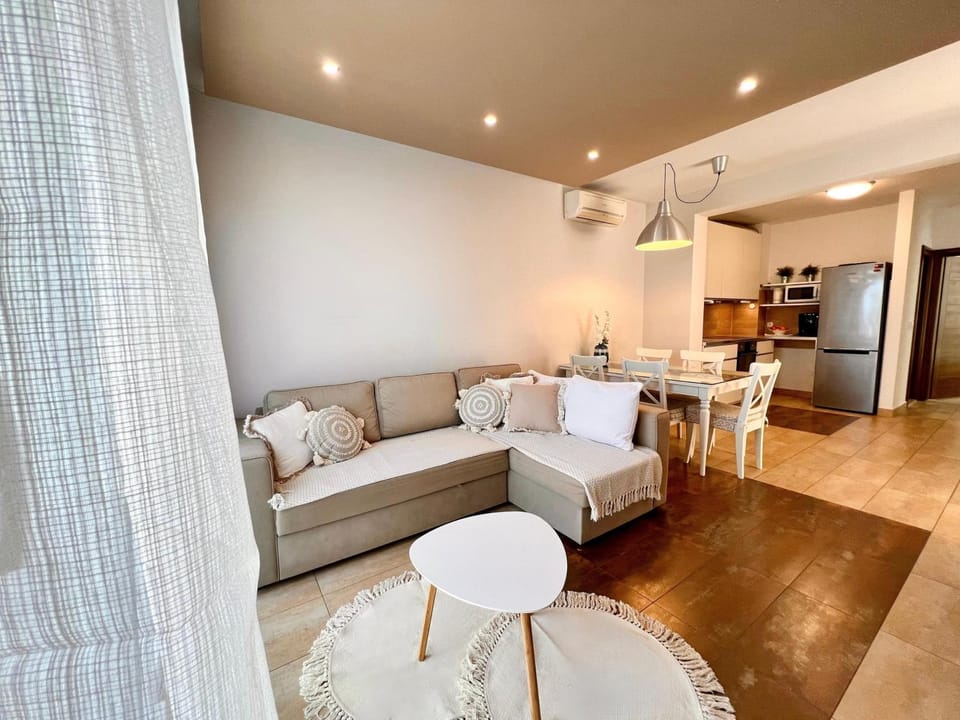 Apartament CroLife Apartment in Makarska