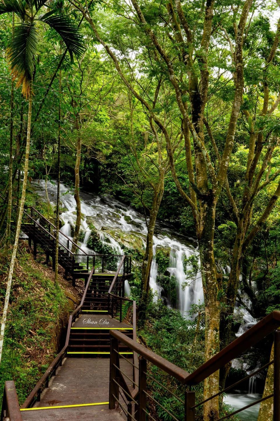 Natural landscape, View (from property/room), Hiking, Mountain view, River view