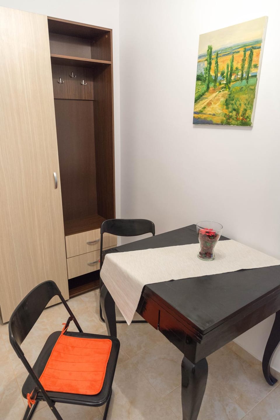 Seating area, Dining area, hair dresser, wardrobe