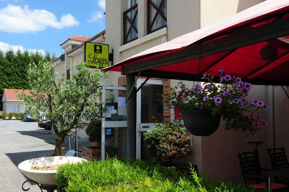 Logis Argonne Hôtel Hotel in Grand Est