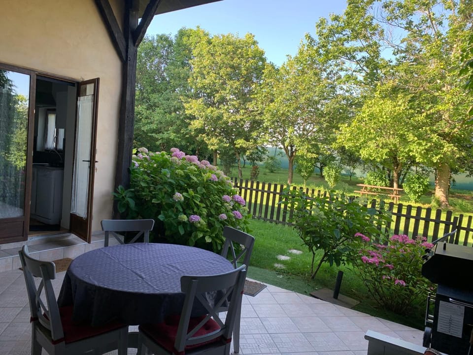 Les Terrasses des Mimosas Bed and Breakfast in Nouvelle-Aquitaine