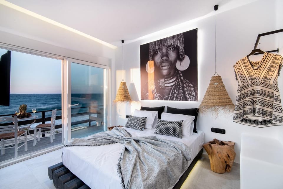 Bedroom, Landmark view, Sea view