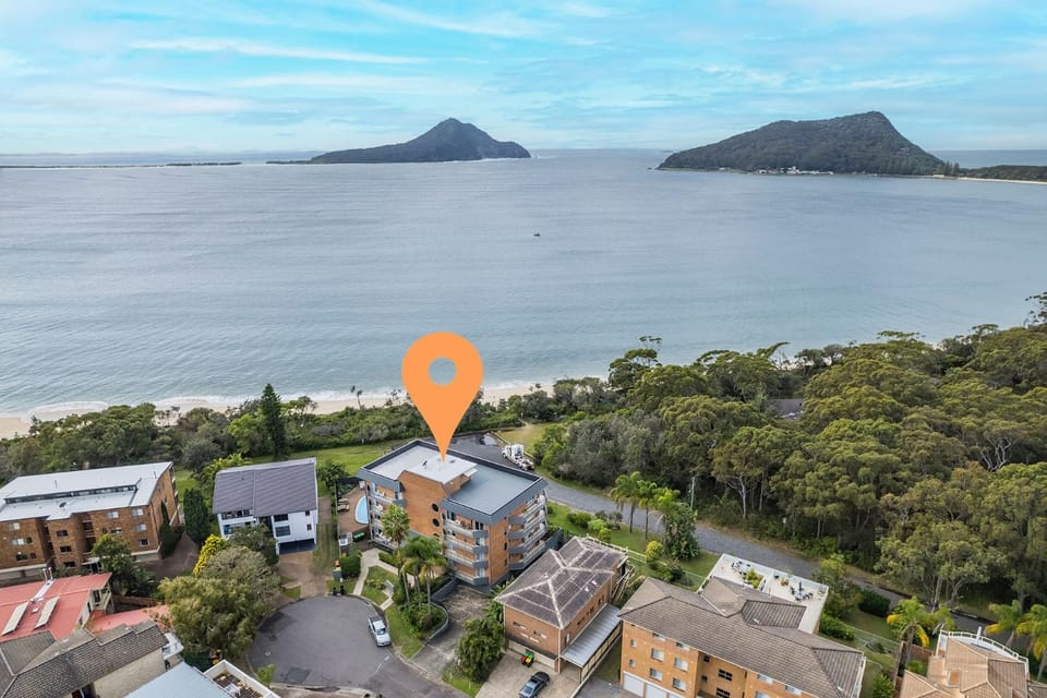 Albacore 7 Waterfront Unit Apartment in Shoal Bay