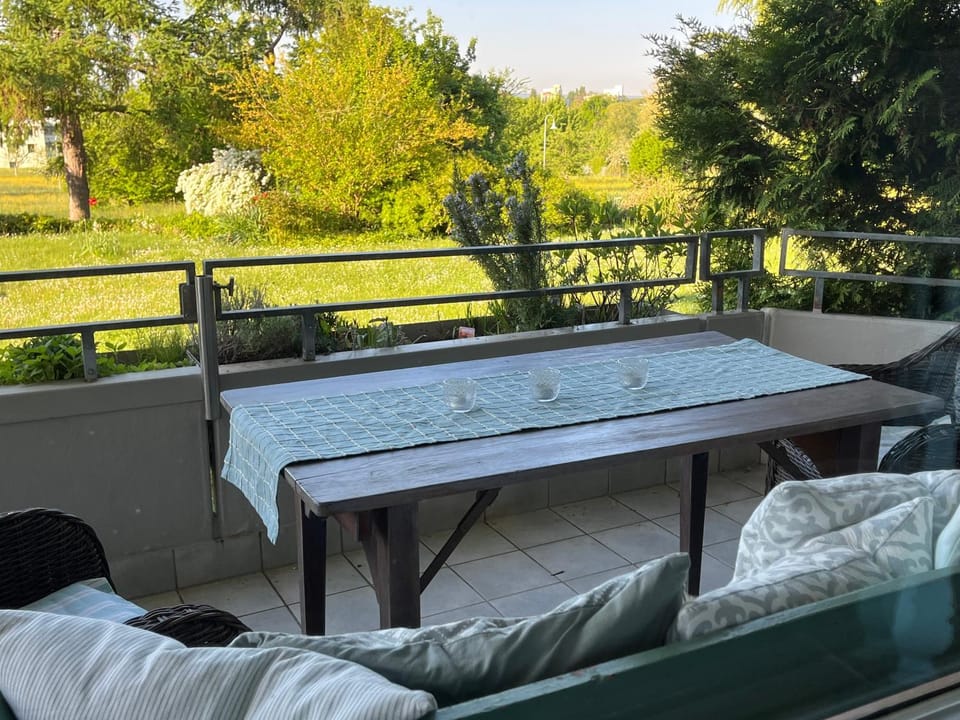 Patio, View (from property/room), Balcony/Terrace