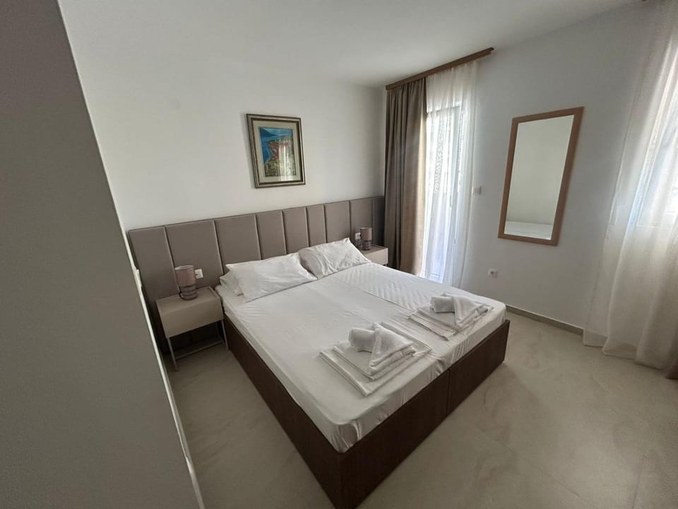 Apartmani Alexandra Apartment in Budva