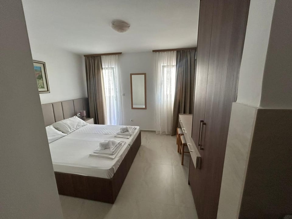 Apartmani Alexandra Apartment in Budva