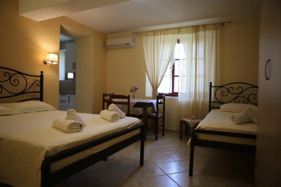 Bed, Photo of the whole room, Bedroom, towels, air conditioner
