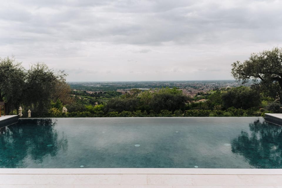 Pool view, Swimming pool