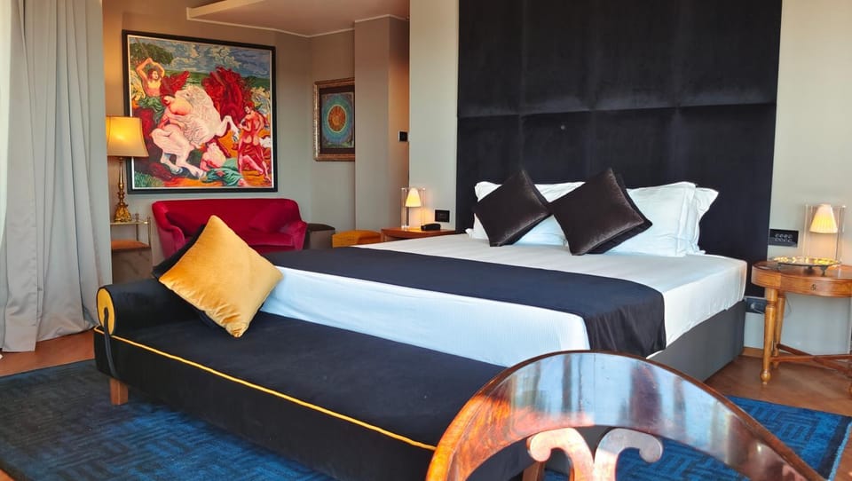 Bed, Photo of the whole room