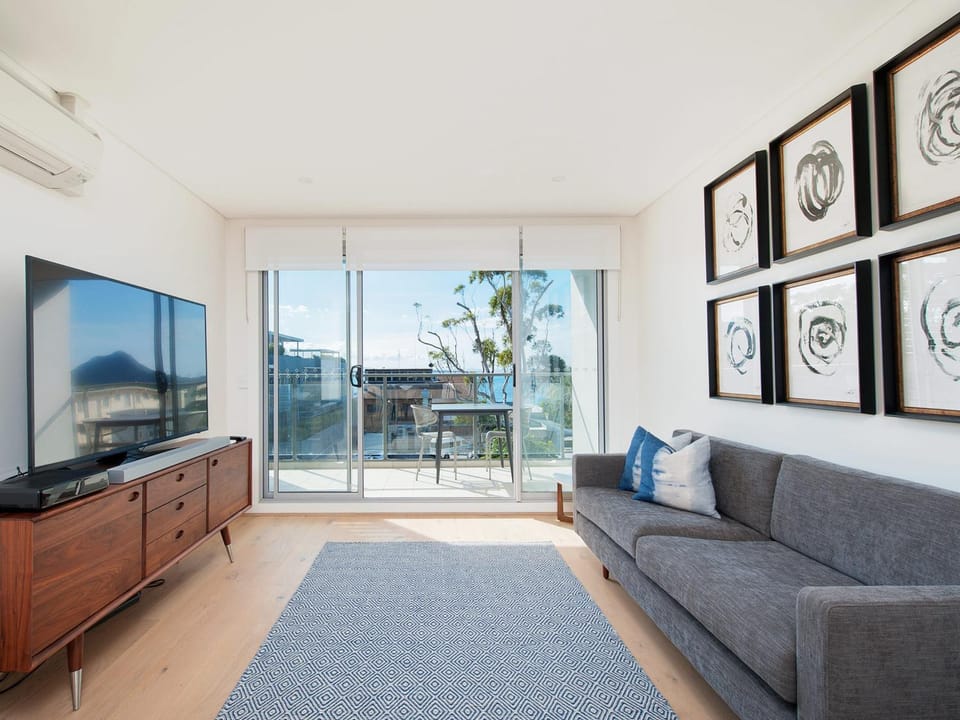 The Shoal Apartments, Unit 304/4-8 Bullecourt Street Apartment in Shoal Bay