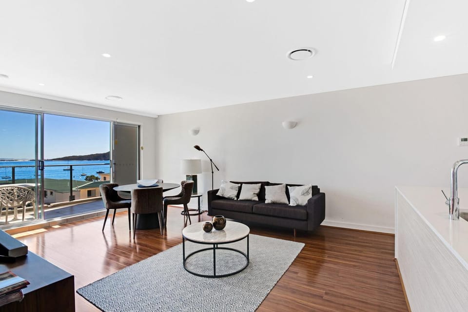 The Shoal, Unit 510/4-8 Bullecourt Street Apartment in Shoal Bay