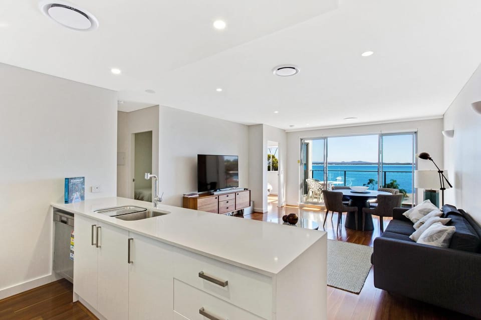 The Shoal, Unit 510/4-8 Bullecourt Street Apartment in Shoal Bay