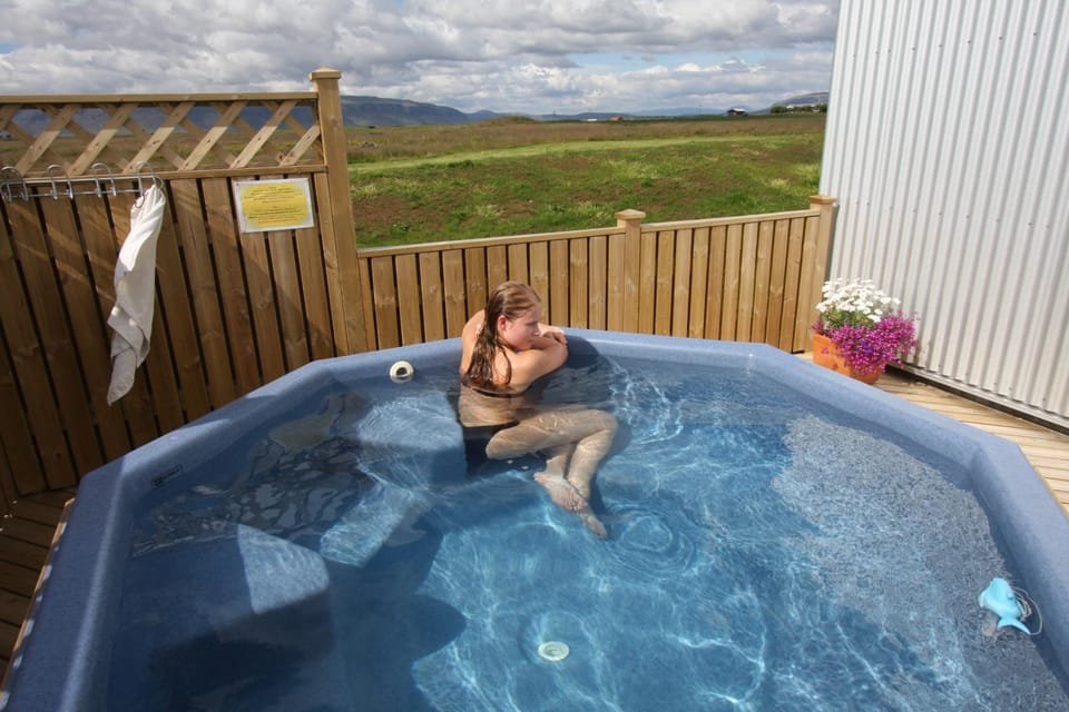 People, Massage, Spa and wellness centre/facilities, Aqua park, Garden view