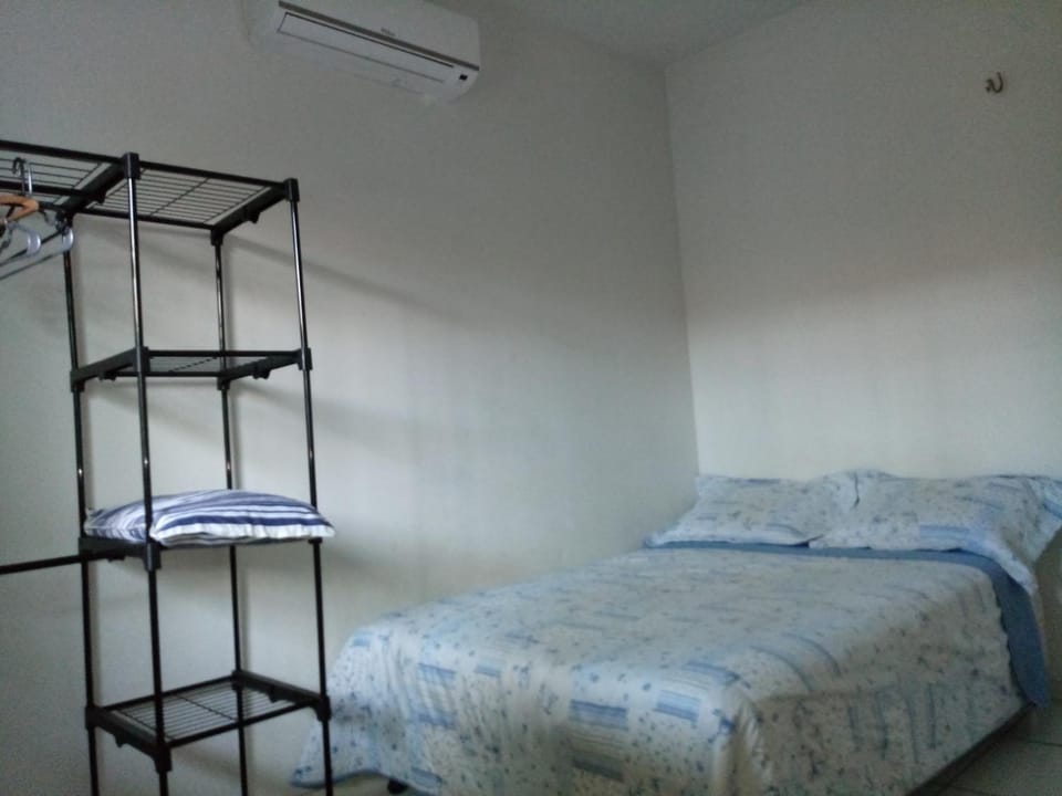 Bed, Photo of the whole room, Bedroom, air conditioner