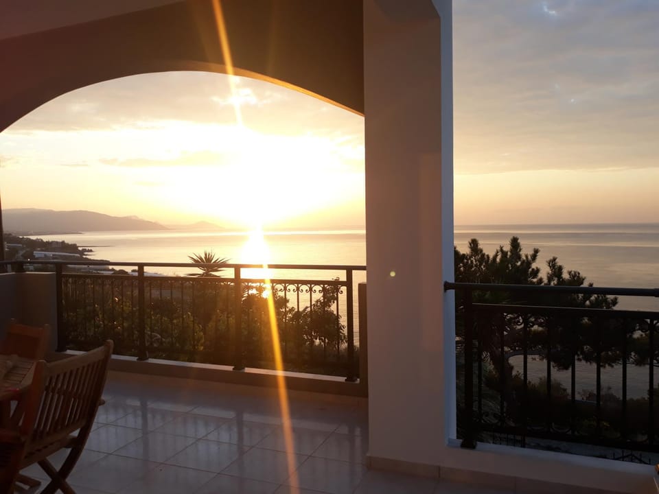 Balcony/Terrace, Sea view, Sunset