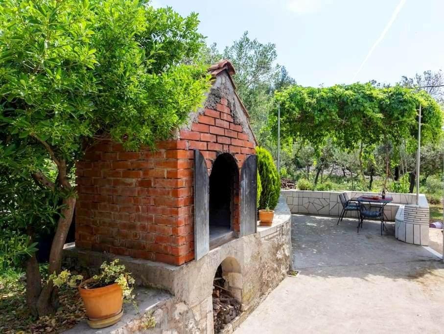 Peaceful Oasis Apartment in Dubrovnik-Neretva County