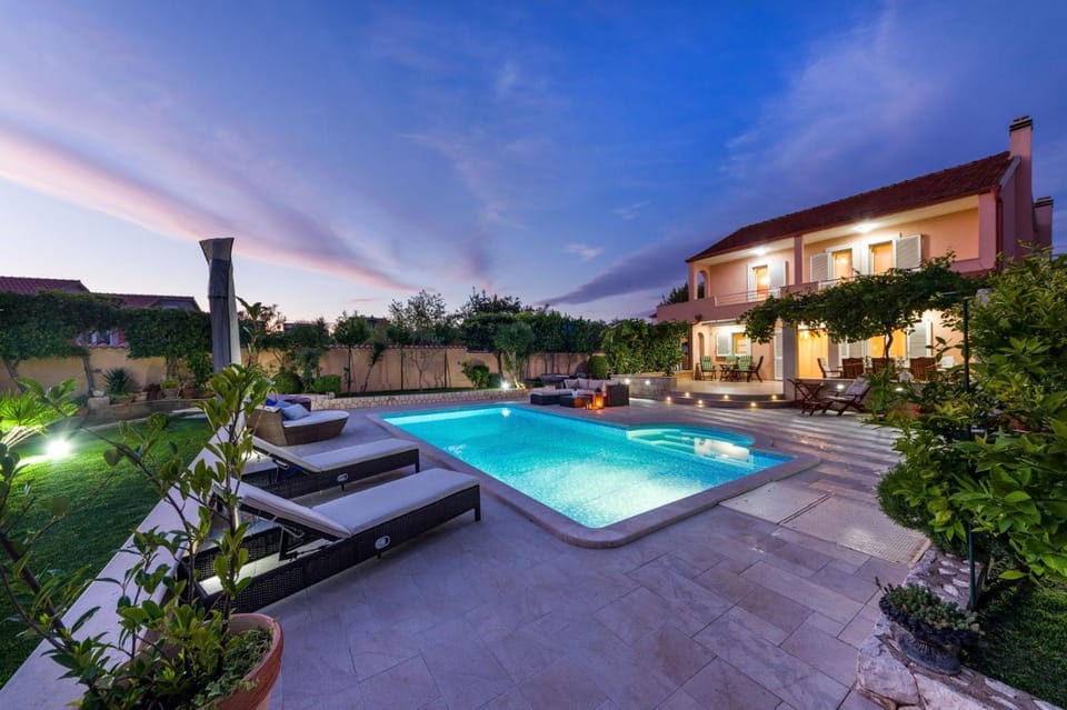 Garden view, Swimming pool, Sunset