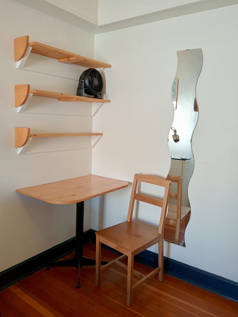 Ocean Island Inn | Backpackers | Suites Hostel in Victoria