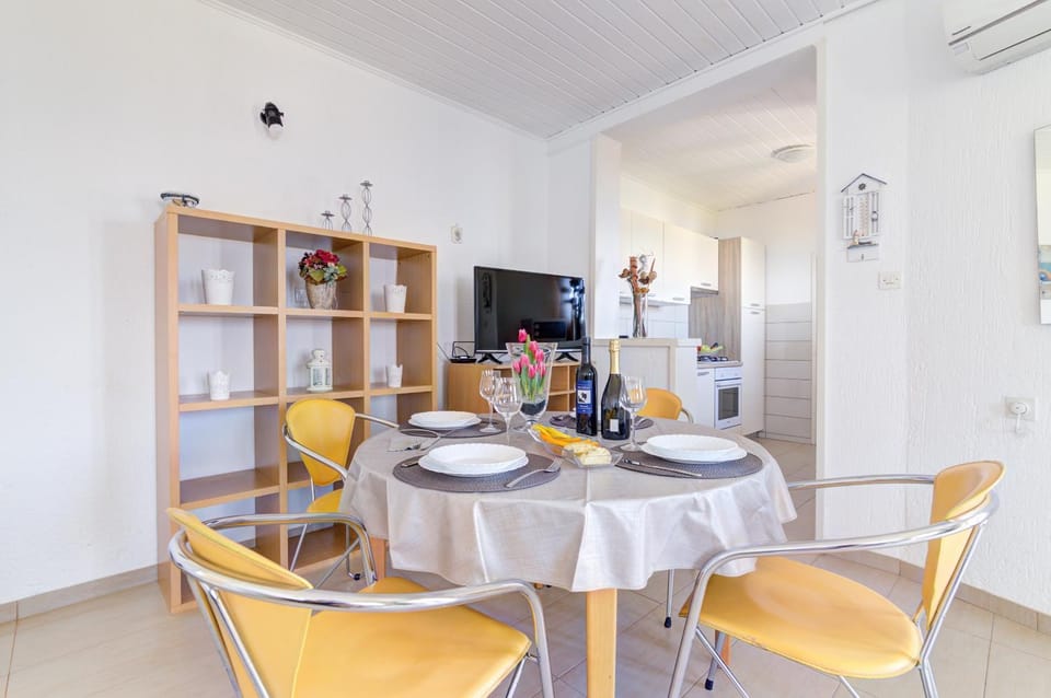 Miro Apartment in Lika-Senj County