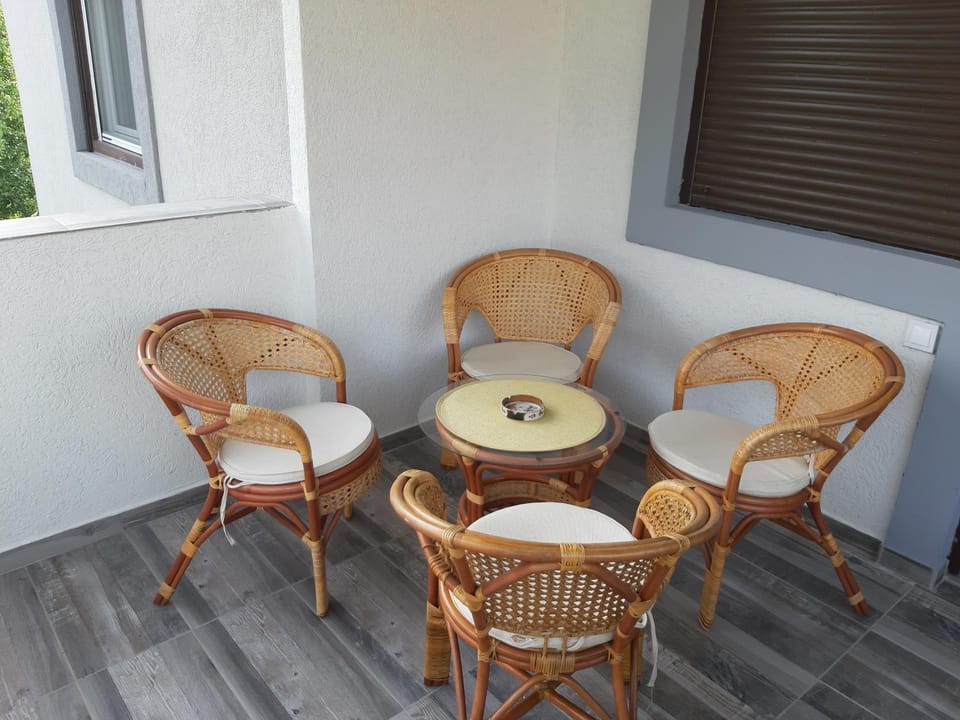 Balcony/Terrace, Seating area