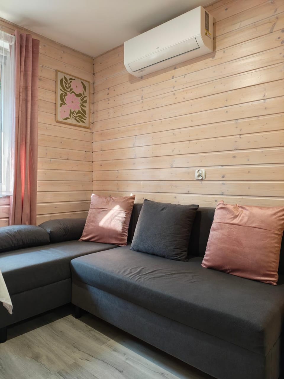 Ivy nook studio - kameralnie, blisko jeziora Vacation rental in Poland