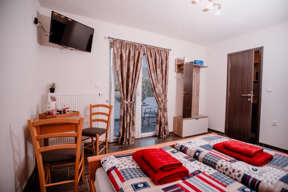 House Karakas Bed and Breakfast in Lika-Senj County