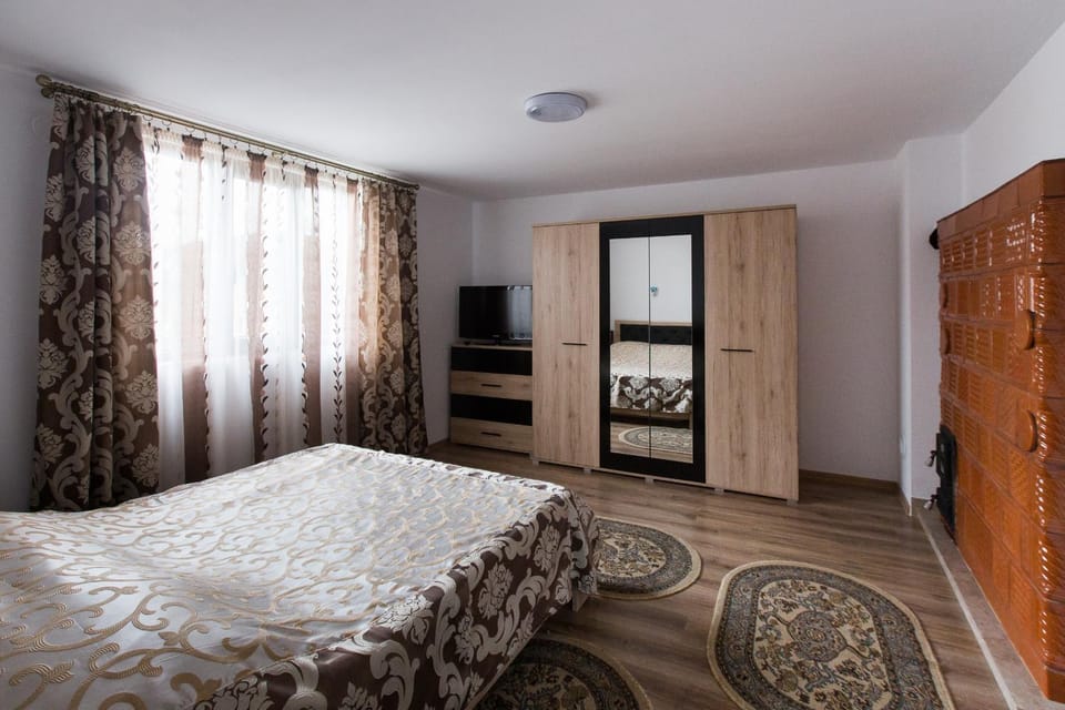 Casa Kis House in Romania