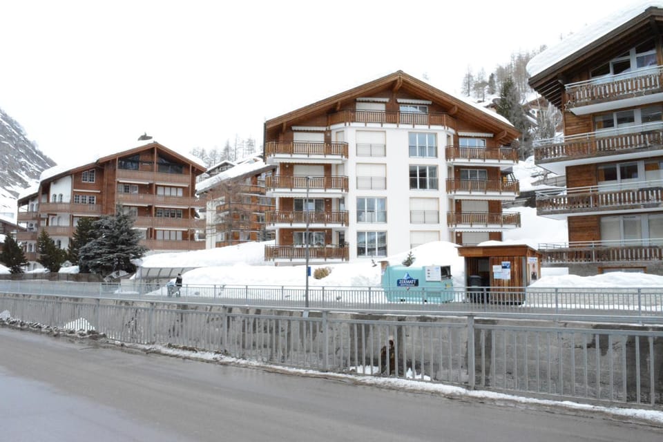 Property building, Winter, River view