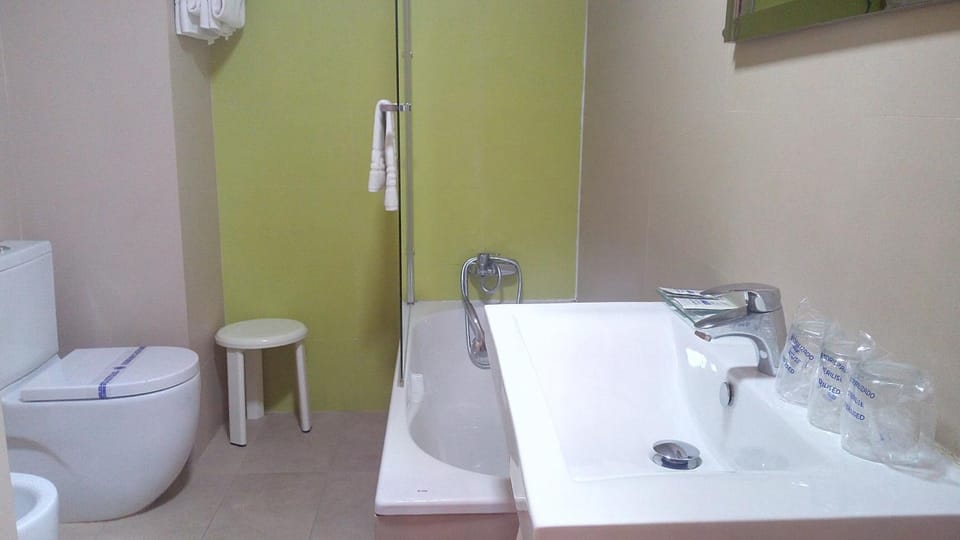 Hotel Avenida Hotel in Valencian Community