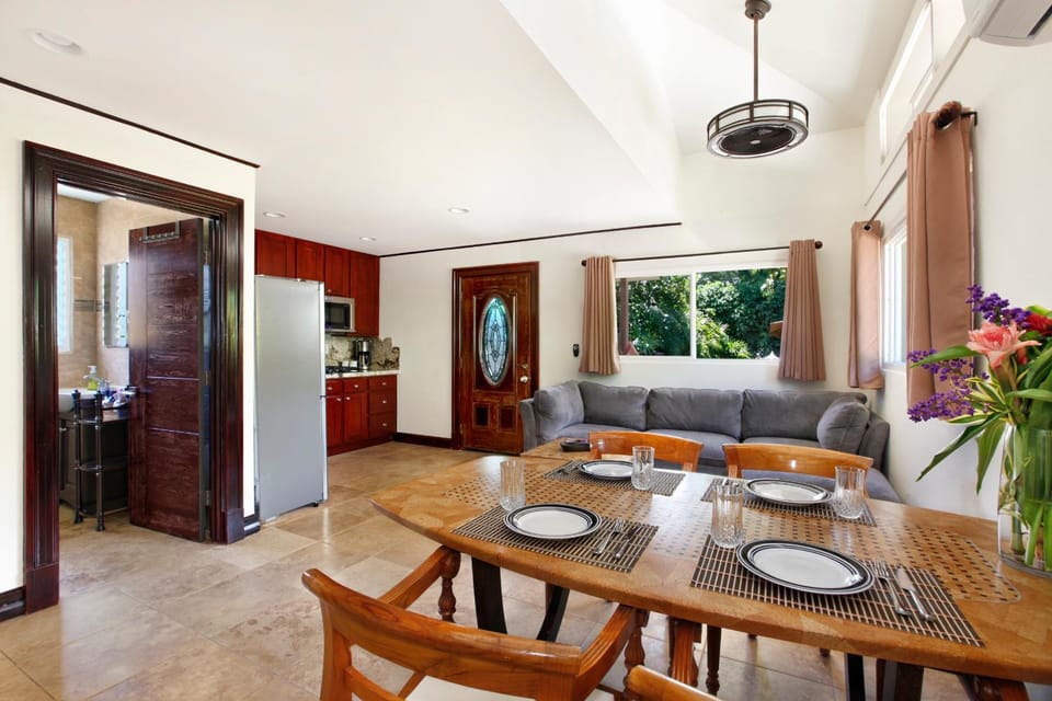 Fern Grotto Inn House in Wailua