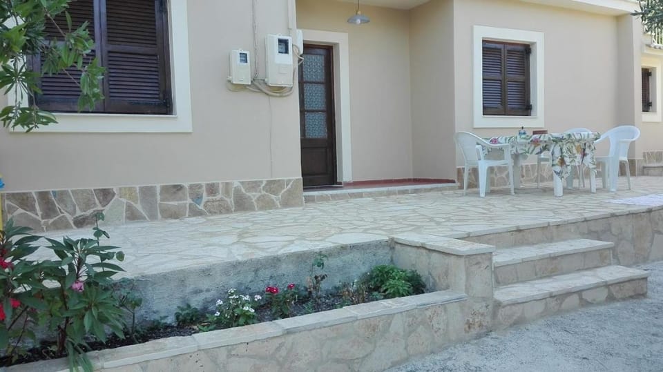 Property building, Patio