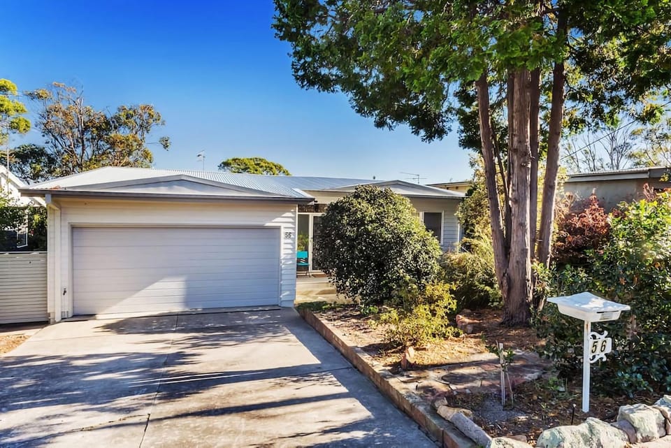 Luxury on Dutchmans Beach House in Nelson Bay
