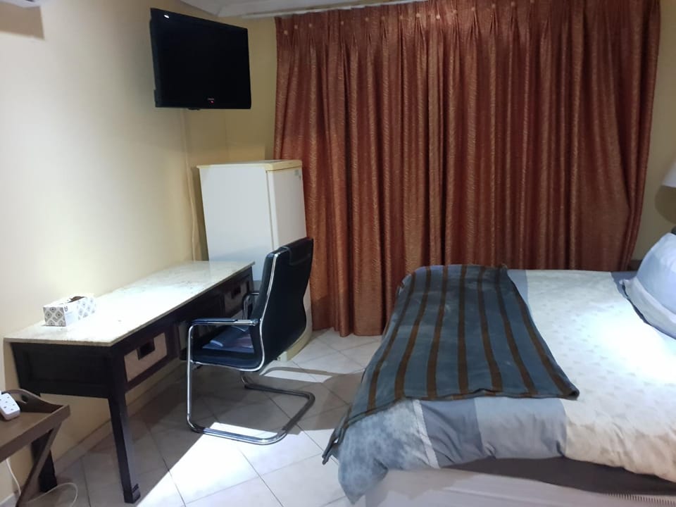 edwaleni guests lodge Bed and Breakfast in KwaZulu-Natal