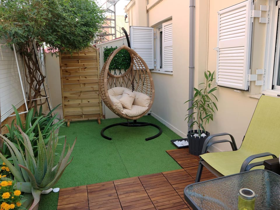 Inner courtyard view