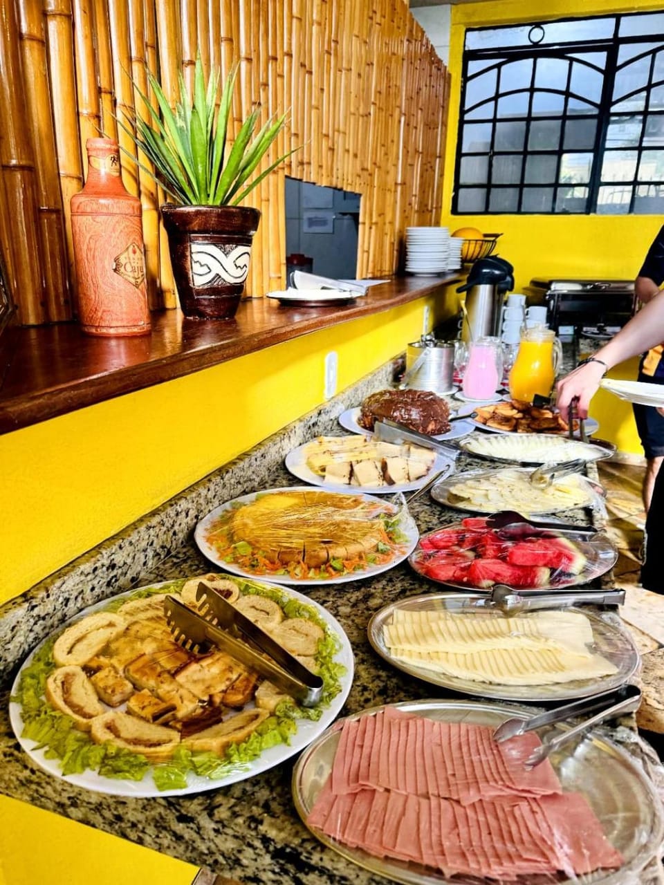 Breakfast, Buffet breakfast