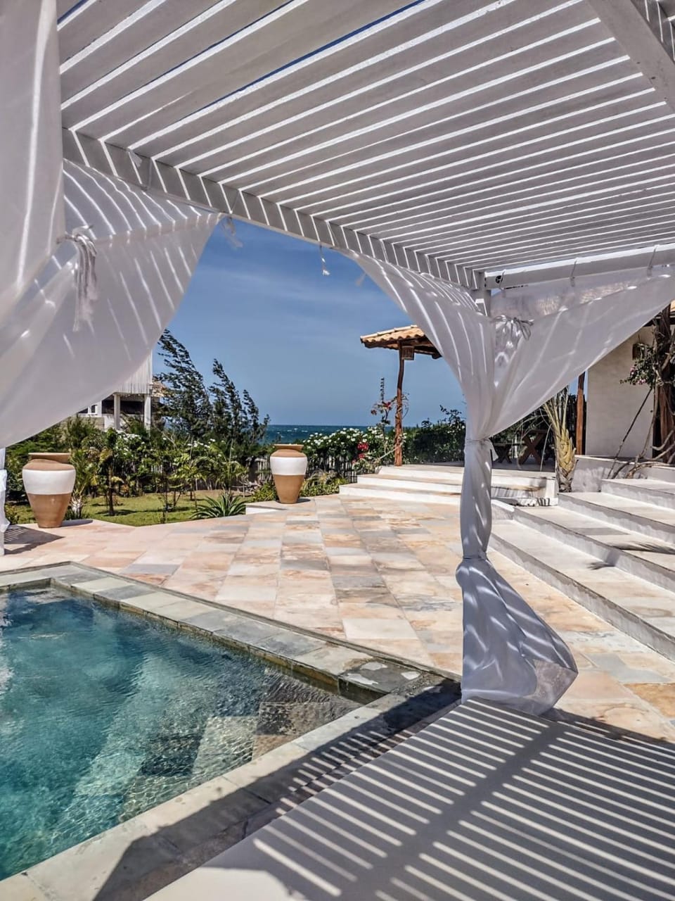 Pool view, Swimming pool, sunbed