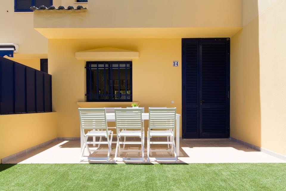 Garden, Balcony/Terrace