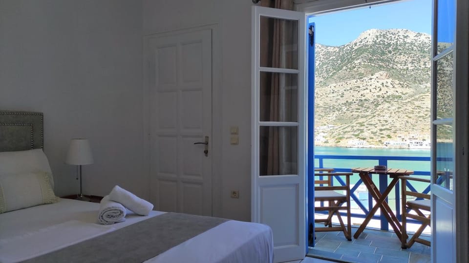 Bed, Natural landscape, Balcony/Terrace, Bedroom, Mountain view, Sea view