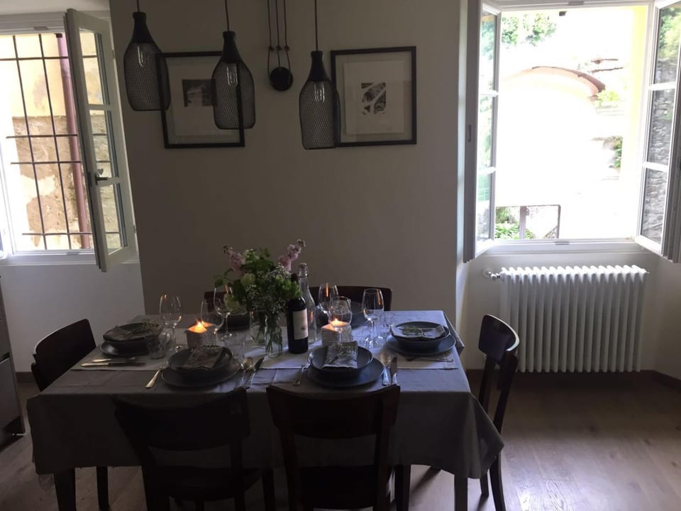 Al vecchio porto casa a Cannero House in Cannero Riviera