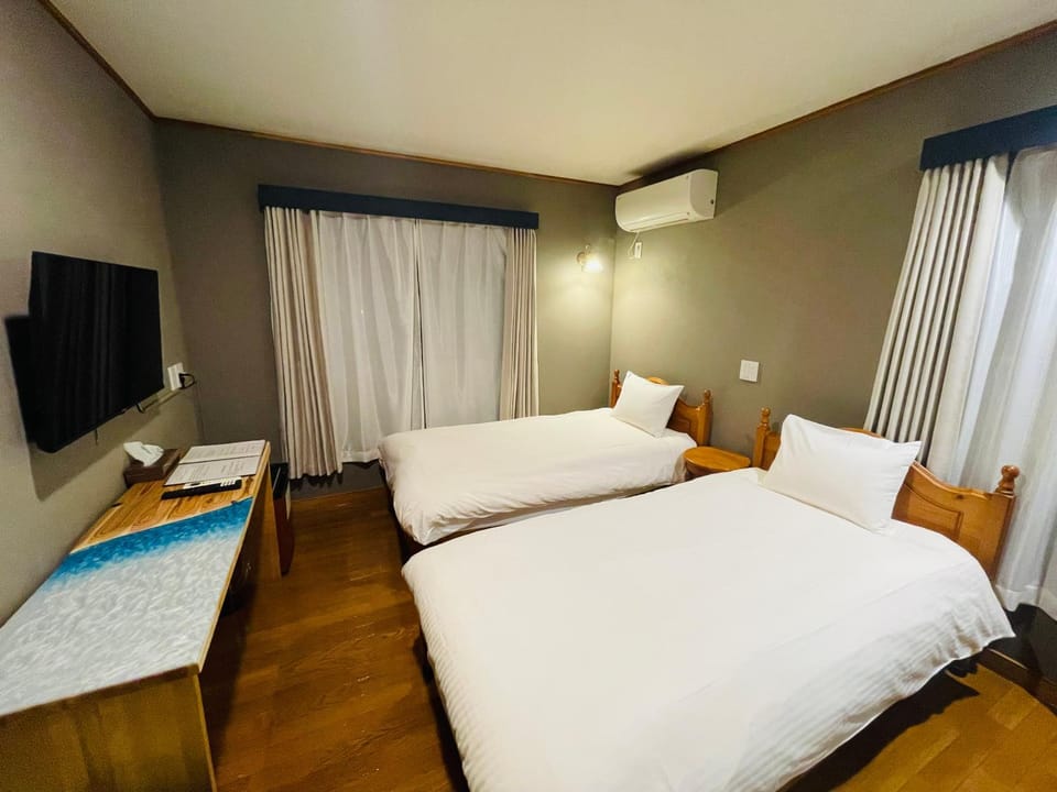 Nikko Akarinoyado Villa Revage Bed and Breakfast in Japan