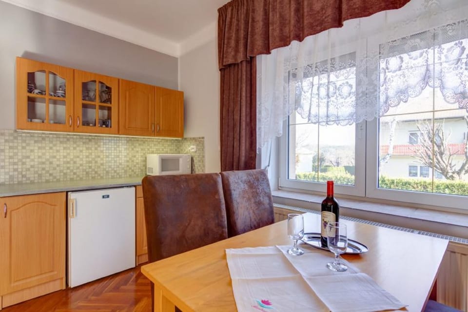Dining area, Meals, Meals