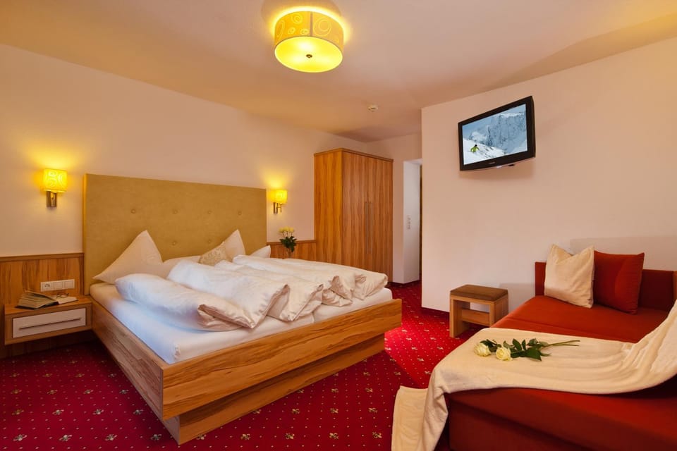 Bed, TV and multimedia